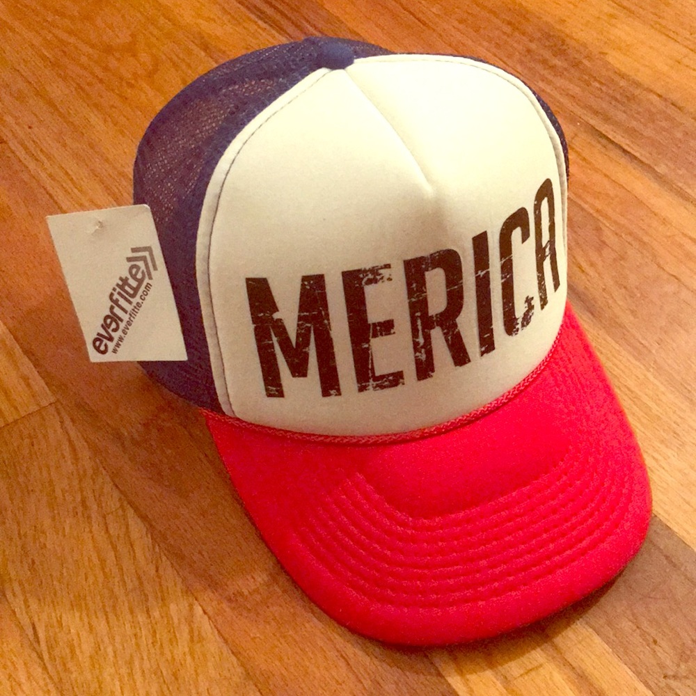 NWT- ‘Merica’ SnapBack Hat